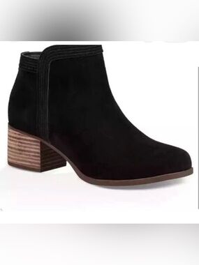 Koolaburra Black Suede Thia Women’s Size 9